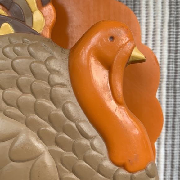 Vintage Plastic Thanksgiving Turkey Napkin Holder - Picture 16 of 16